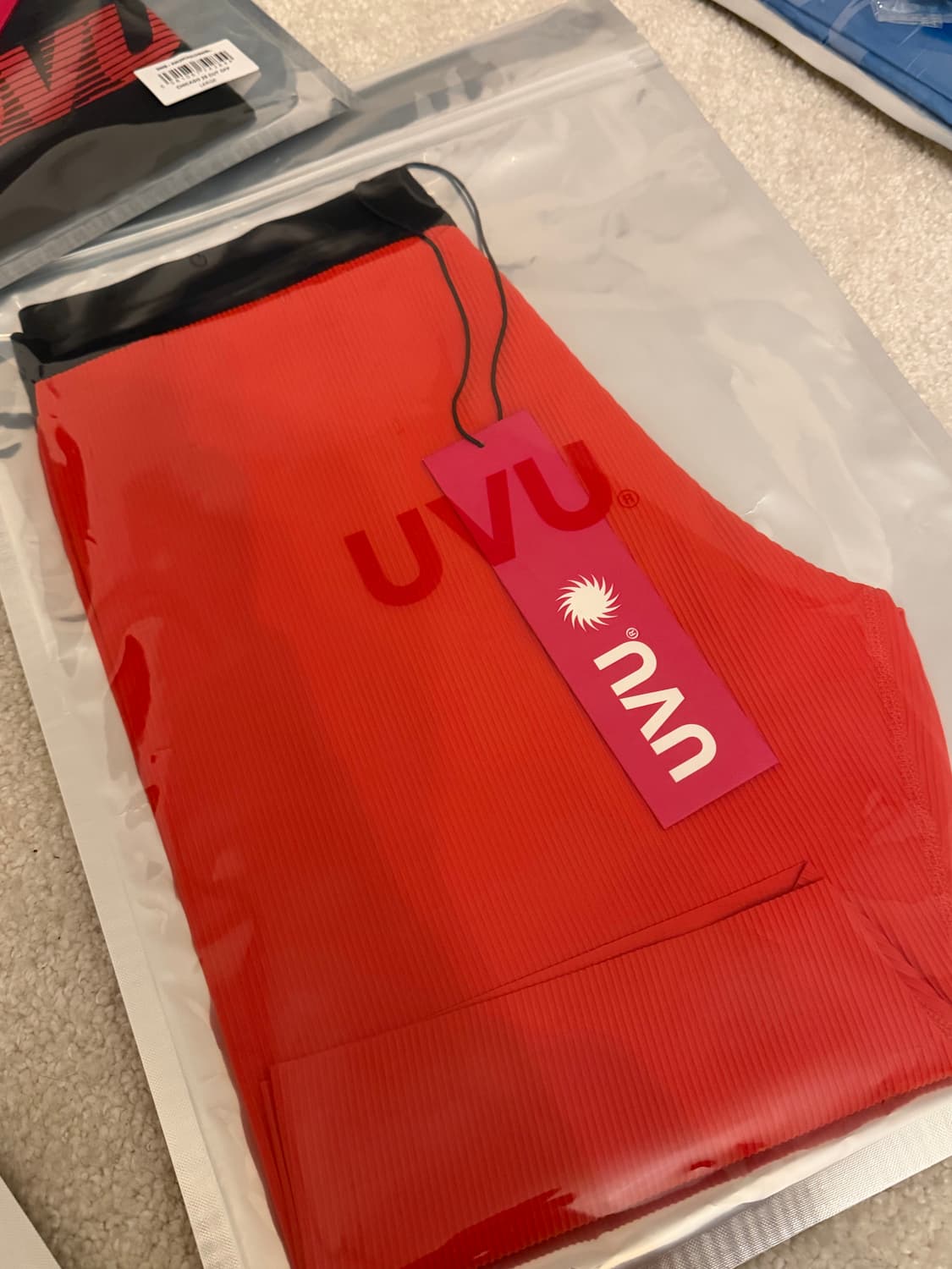 UVU 시카고 하프 타이즈 레드컬러 M, L사이즈 상품이미지2