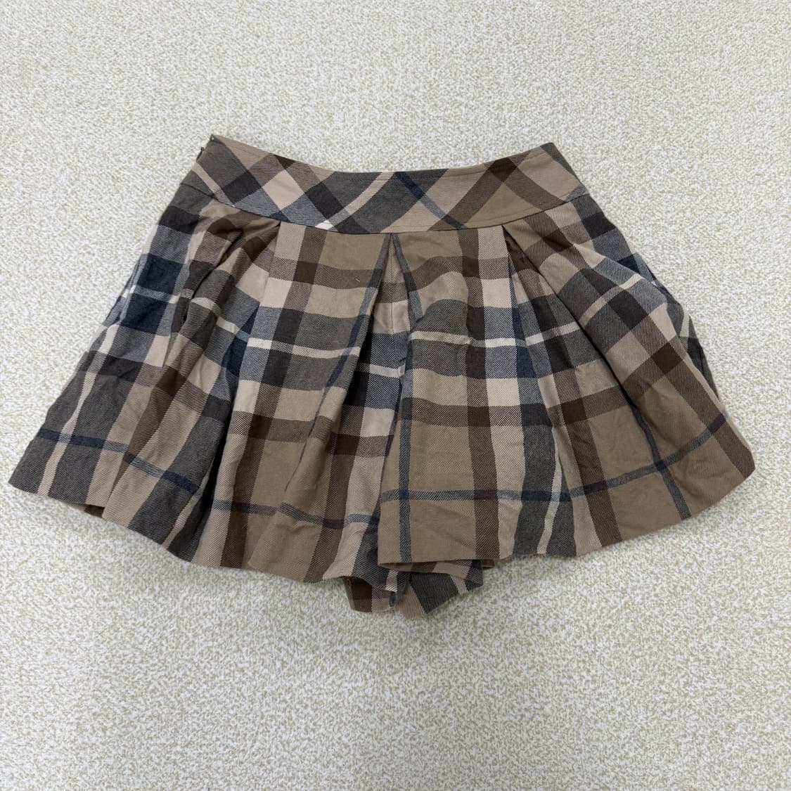 36 버버리 체크 치마 반바지 0202T2 상품이미지2