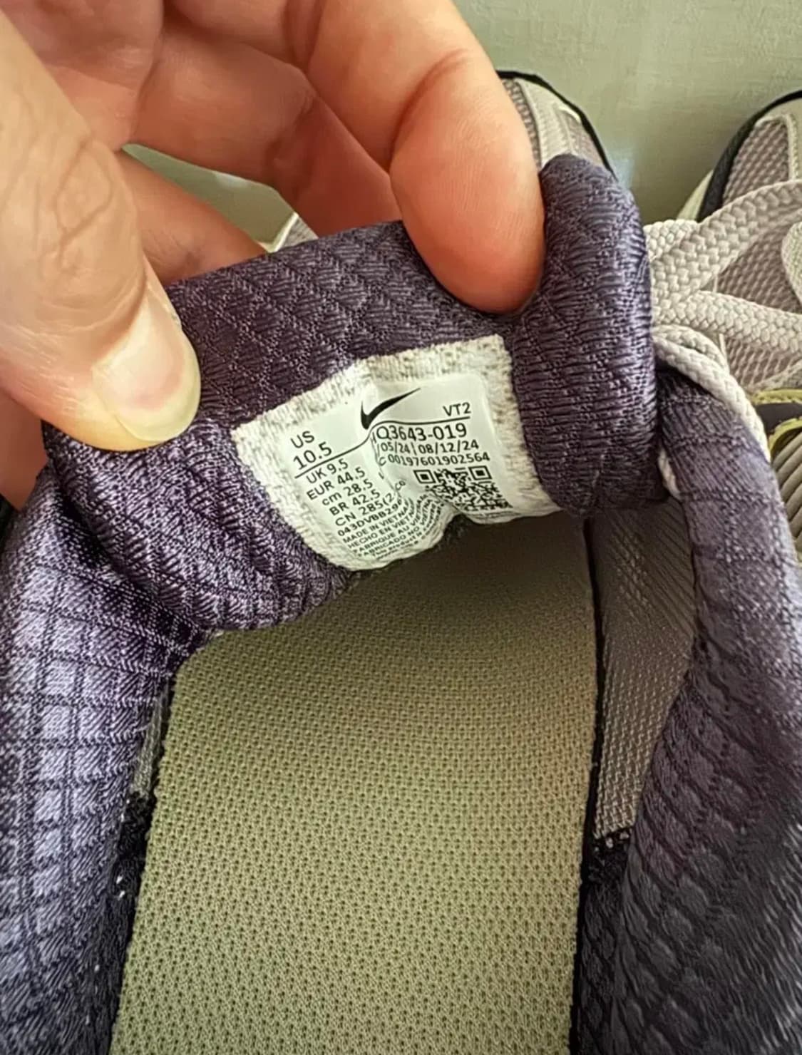 나이키 줌 보메로 5 바이올렛 퍼플 285 상품이미지3