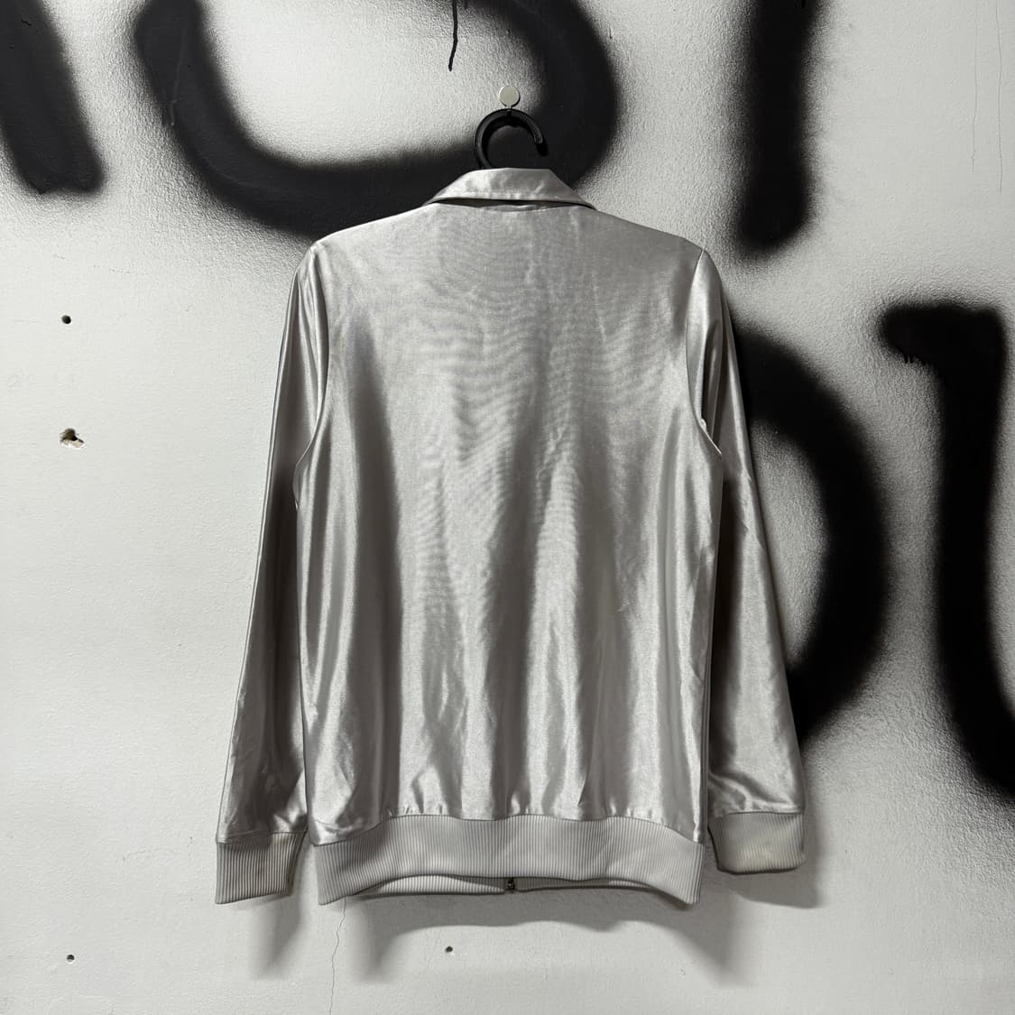 아디다스 파이어버드 40주년 리미티드 실버 저지 자켓 상품이미지2