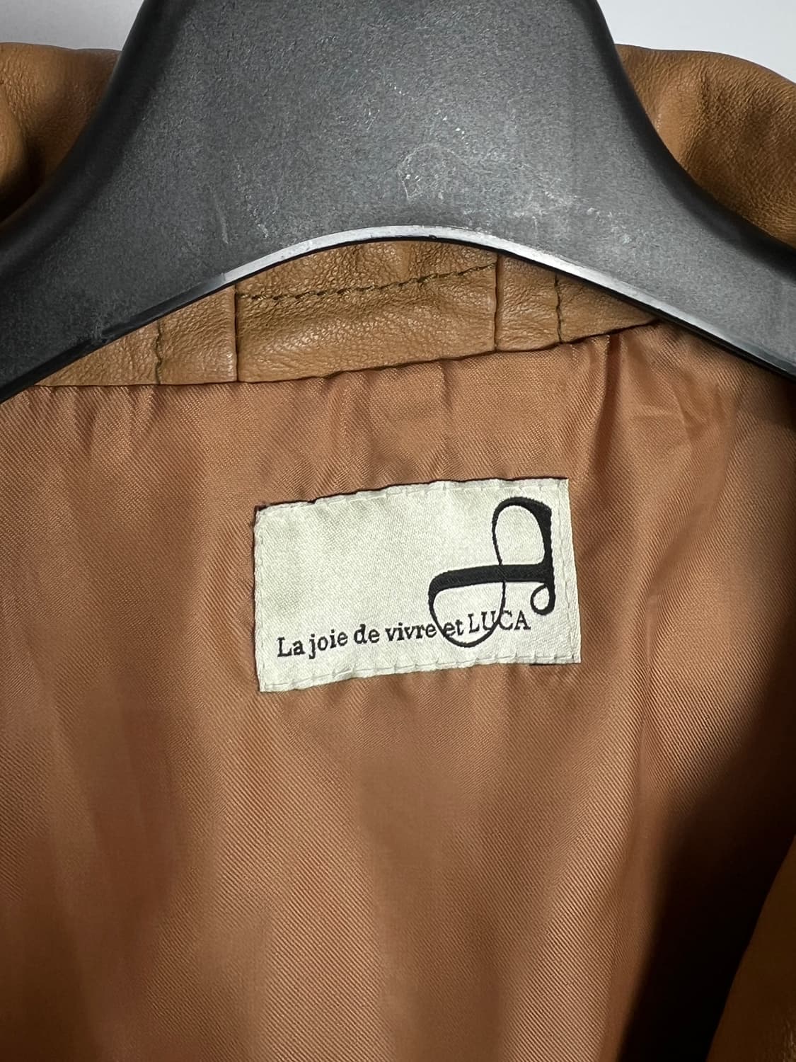 LA JOIE DE VIVRE ET LUCA 양가죽 집업 자켓 상품이미지5