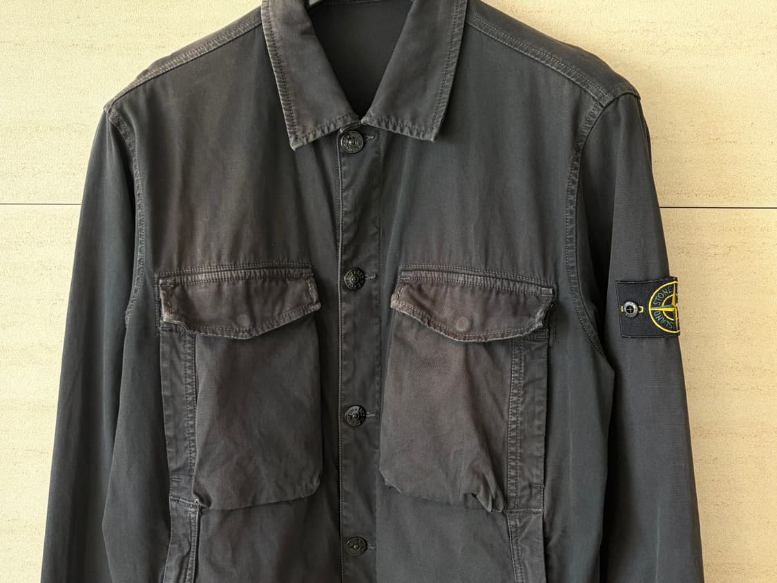 스톤아일랜드 가먼트다이드 올드이펙트 오버셔츠 상품이미지4