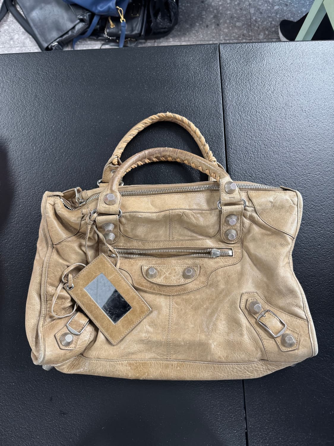 발렌시아가 모터백 옐로우 상품이미지1