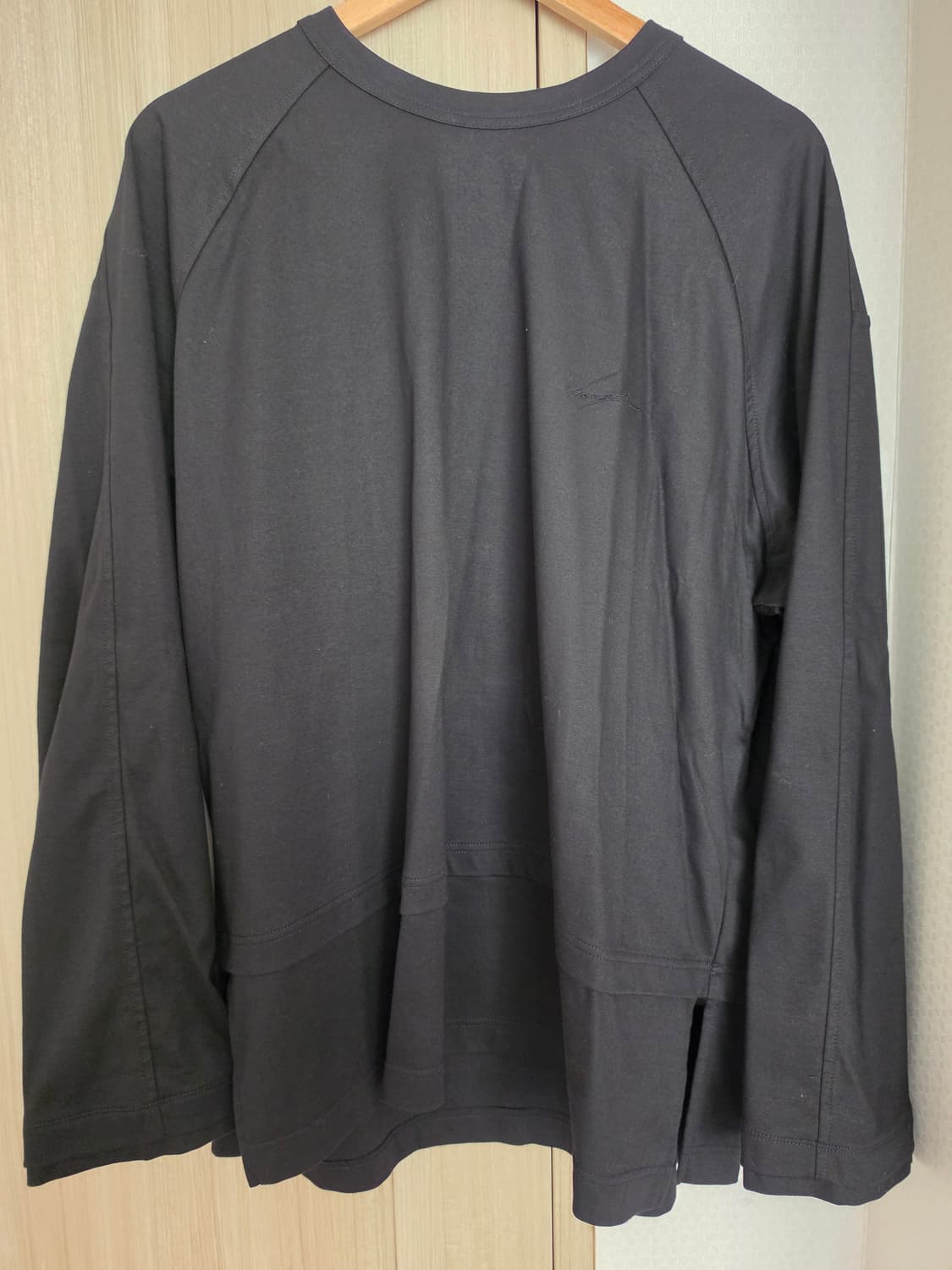 송지오옴므 PURE REBEL 엠브로이드 자수 롱슬리브  48사이즈 상품이미지2