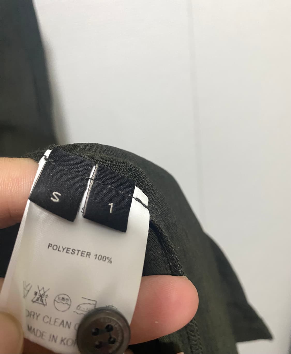 오르 싱글 버튼 핀턱 드레스  상품이미지6