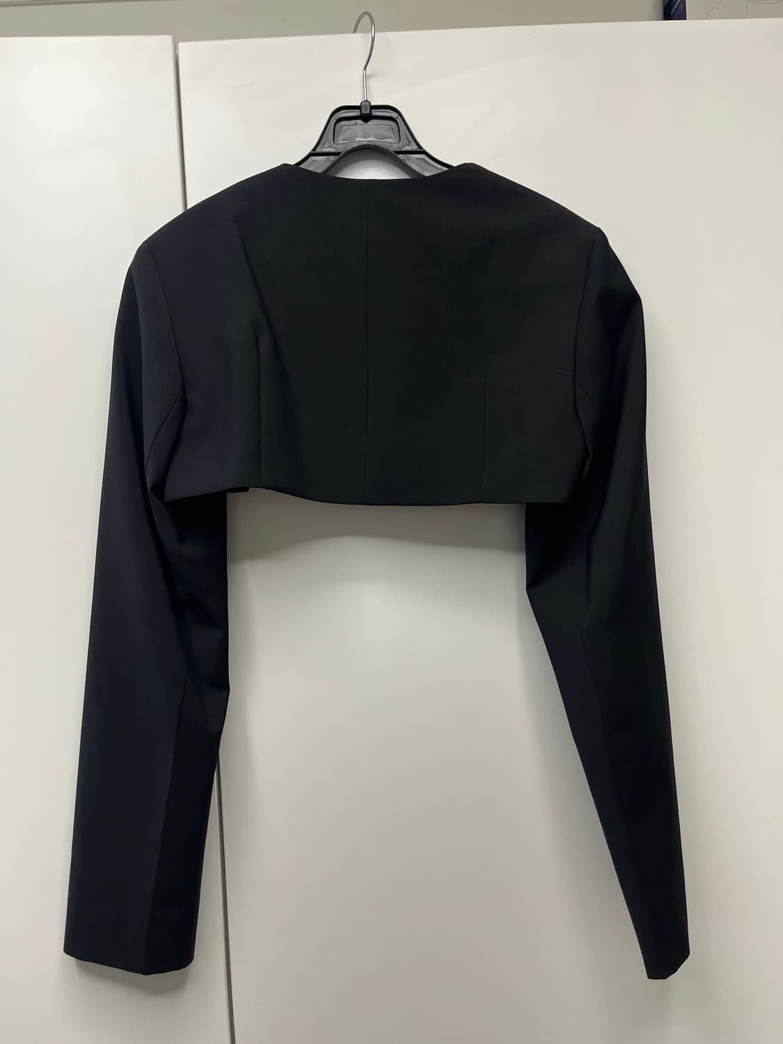 COS 블랙 볼레로 자켓 상품이미지2
