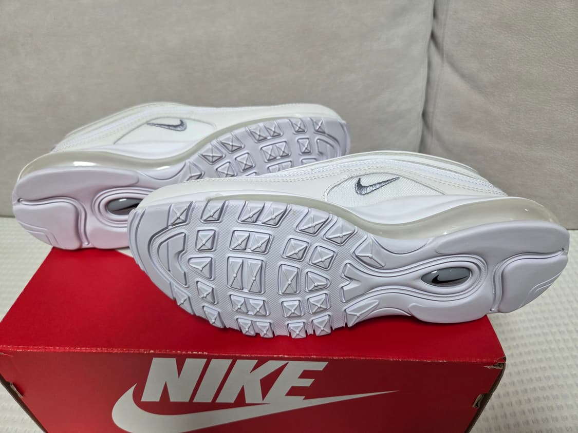 나이키 에어맥스 97 트리플 화이트 울프 그레이 [265,새상품] 상품이미지6