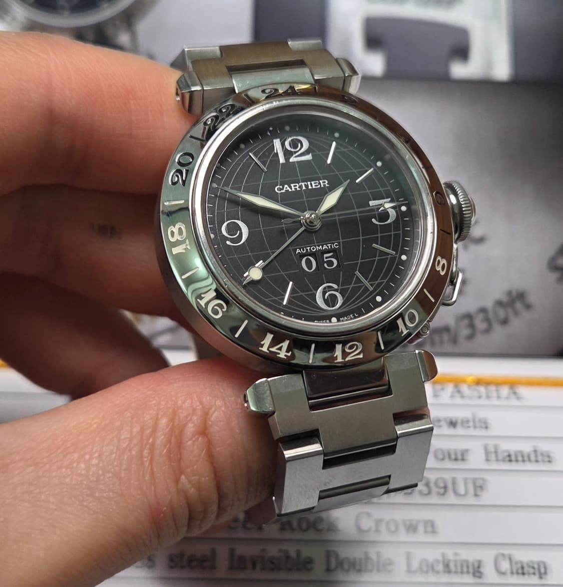 레어] 까르띠에 파샤 GMT 지구본 블랙판 빅데이트 36mm 브레이슬릿  상품이미지4
