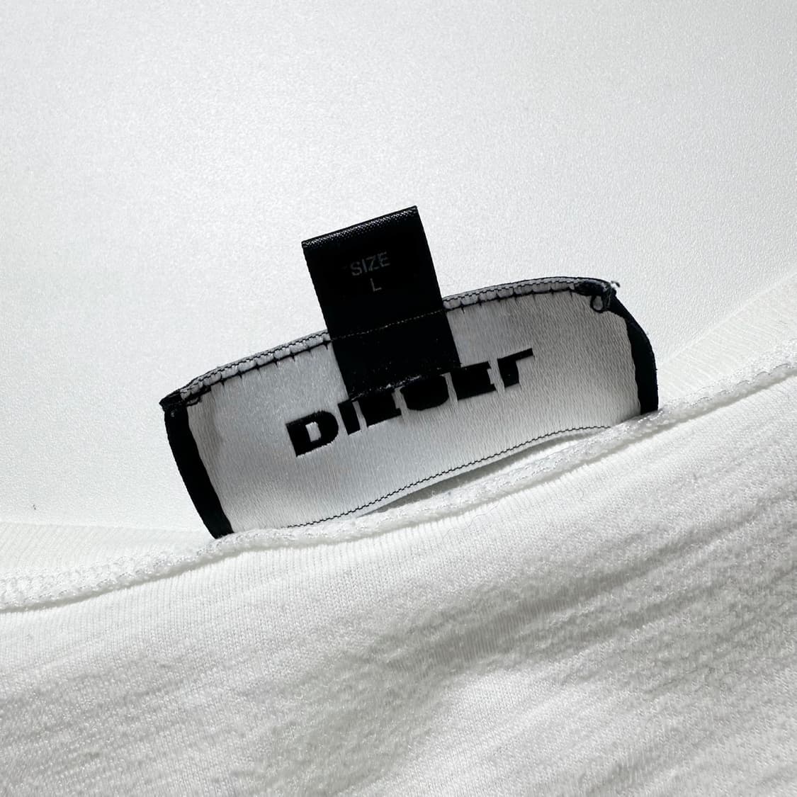 디젤 로고 V넥 반팔 티셔츠 상품이미지5