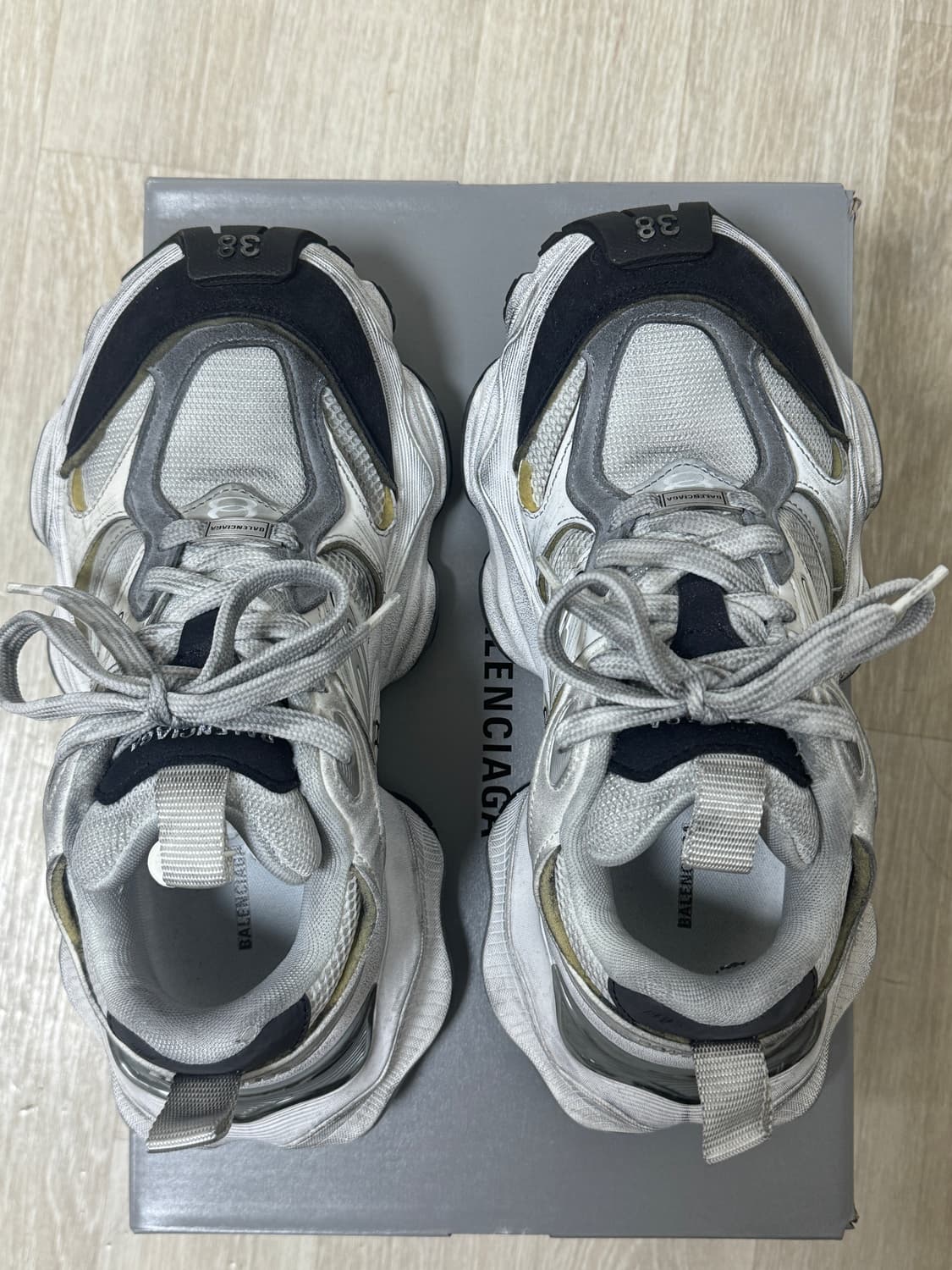 [38] 발렌시아가 카고 스니커즈 팝니다 상품이미지8