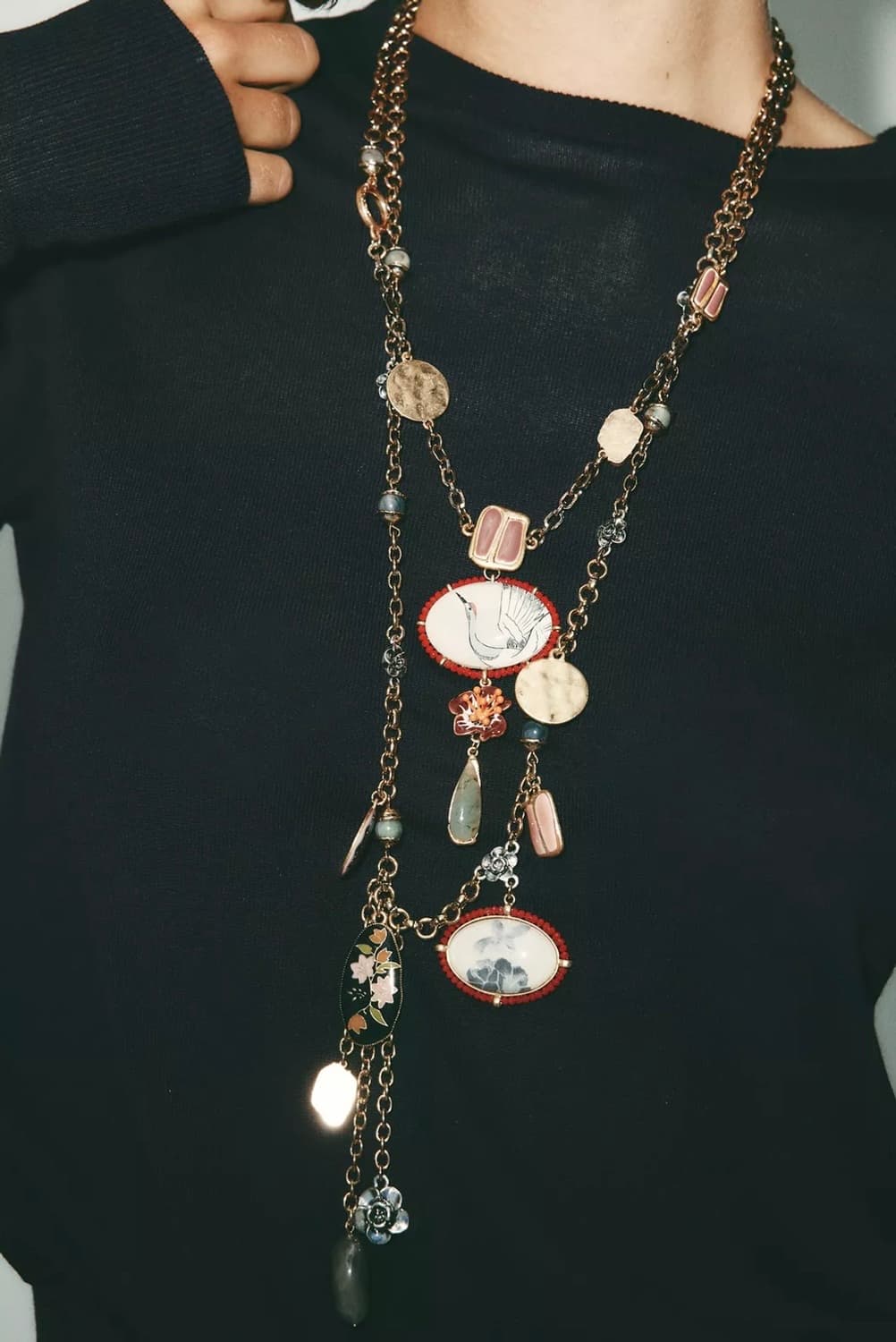 링크 참 레진 네크리스 zara 상품이미지3