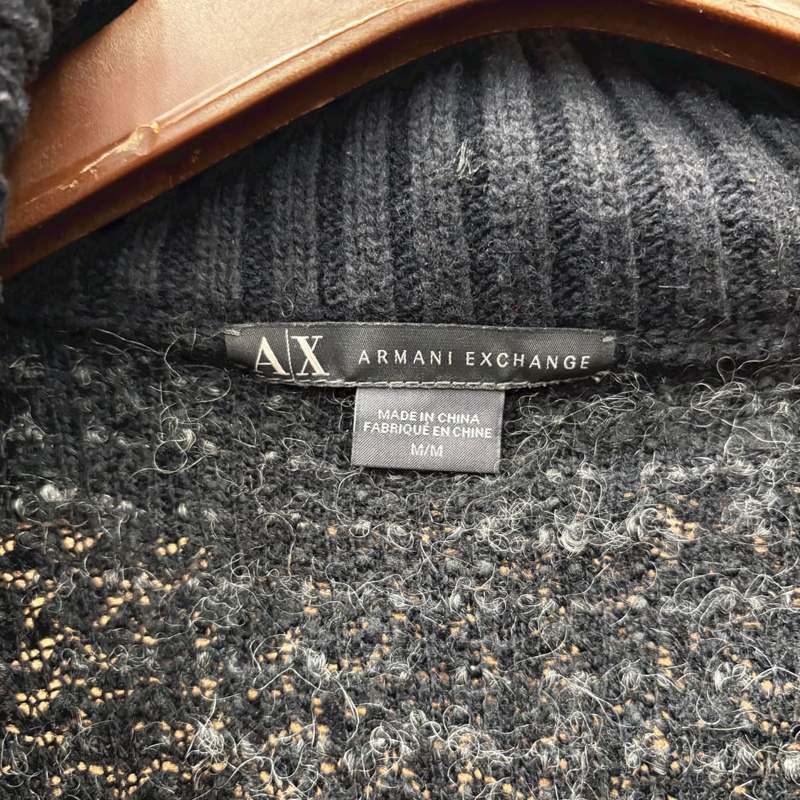 아르마니 익스체인지 믹스 텍스처 숄카라 가디건 부클레 디테일 블랙 차콜 상품이미지6