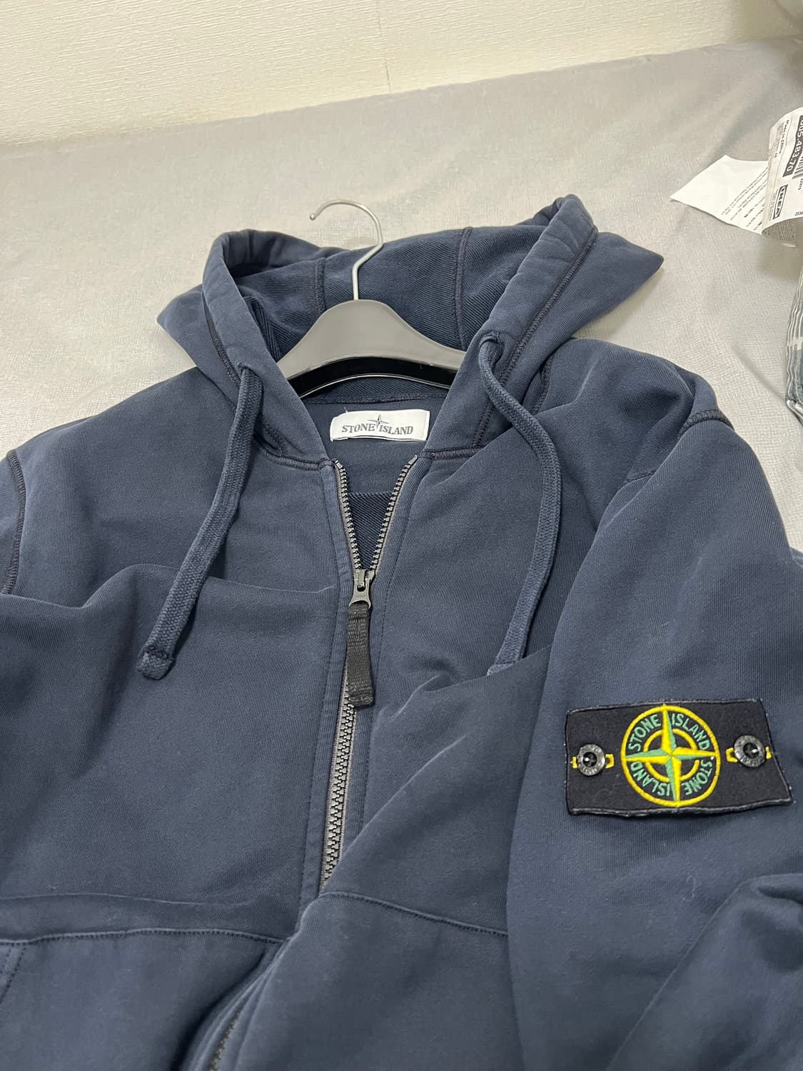 스톤아일랜드 후드집업 상품이미지2