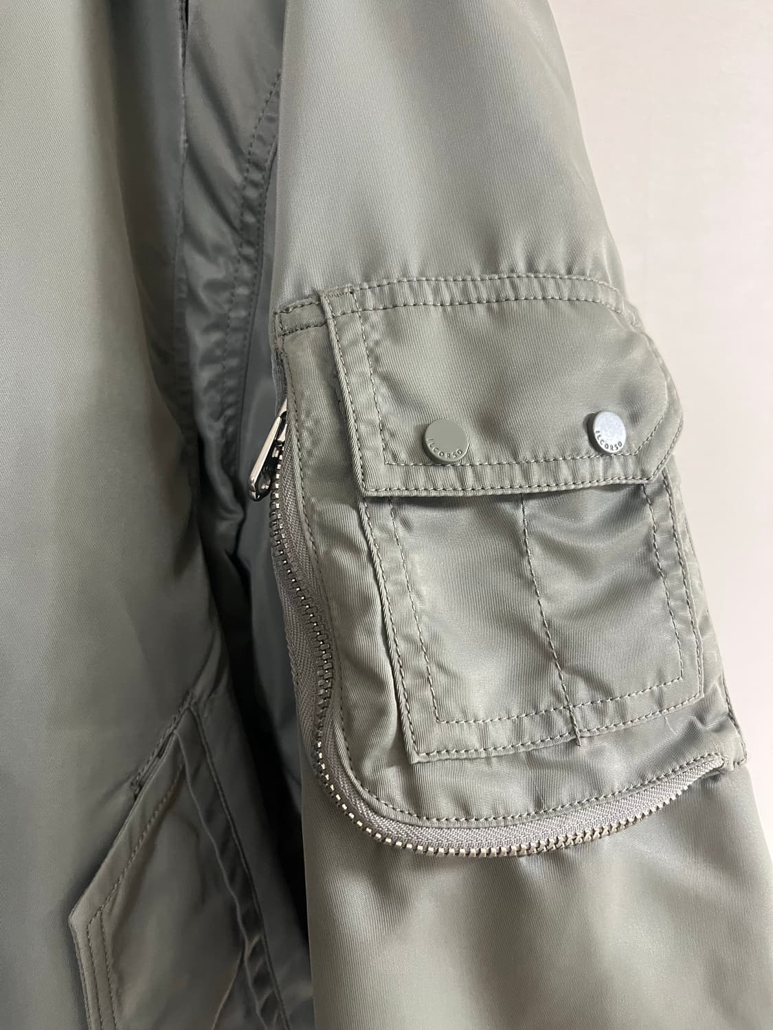 일꼬르소 그레이시카키 오버핏 ma-1 상품이미지6