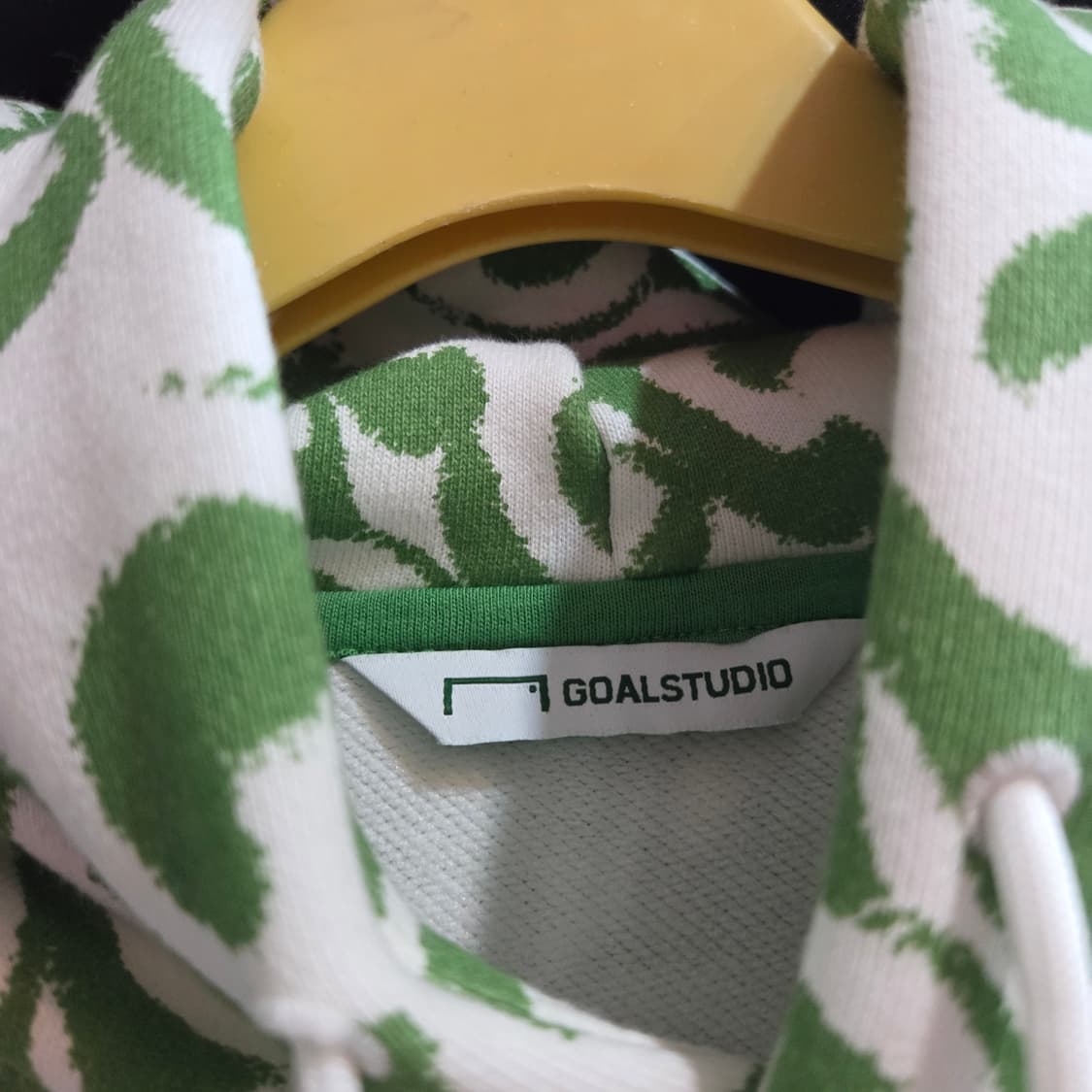 골스튜디오 에센셜 박스로고 후드티 상품이미지4