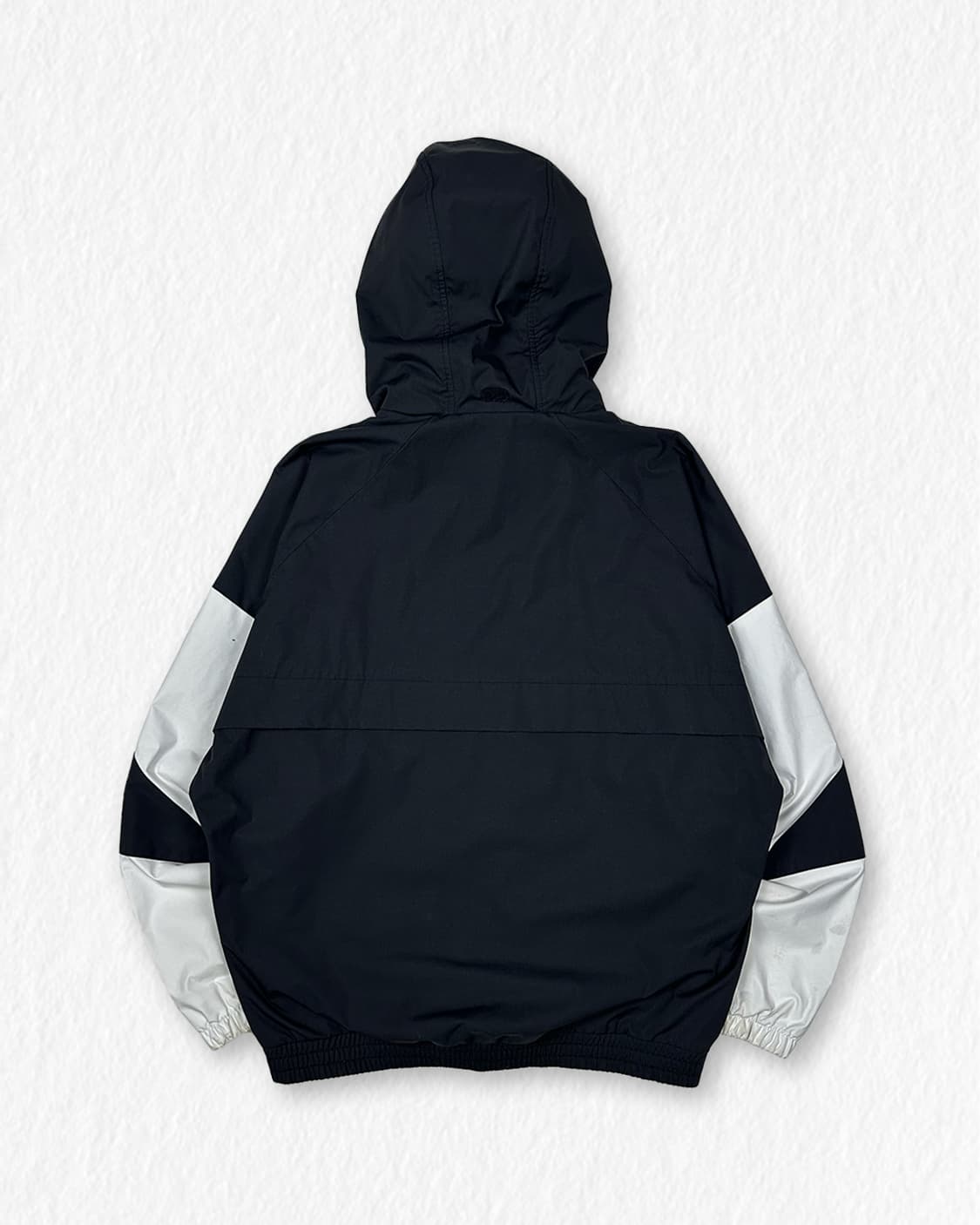 뉴발란스 바람막이 범고래 상품이미지2