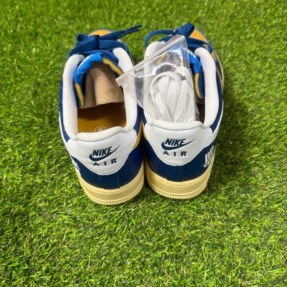 [나이키] 언디핏 포스_260사이즈 상품이미지4