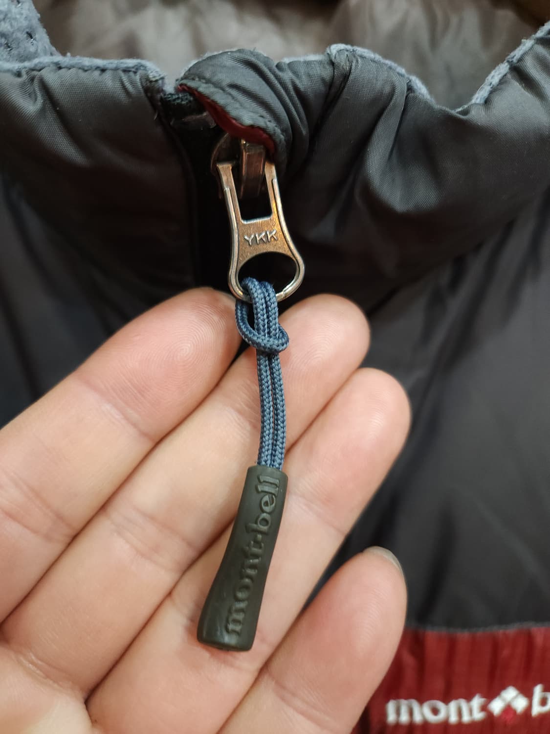 몽벨 800필 구스 경량 패딩 점퍼

 상품이미지4