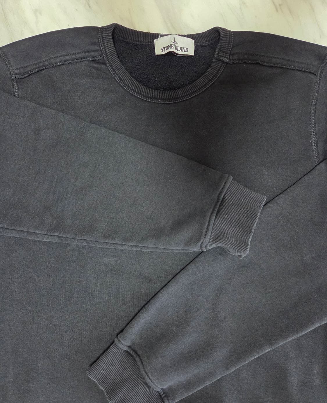 스톤아일랜드 와펜 패치 맨투맨 상품이미지8