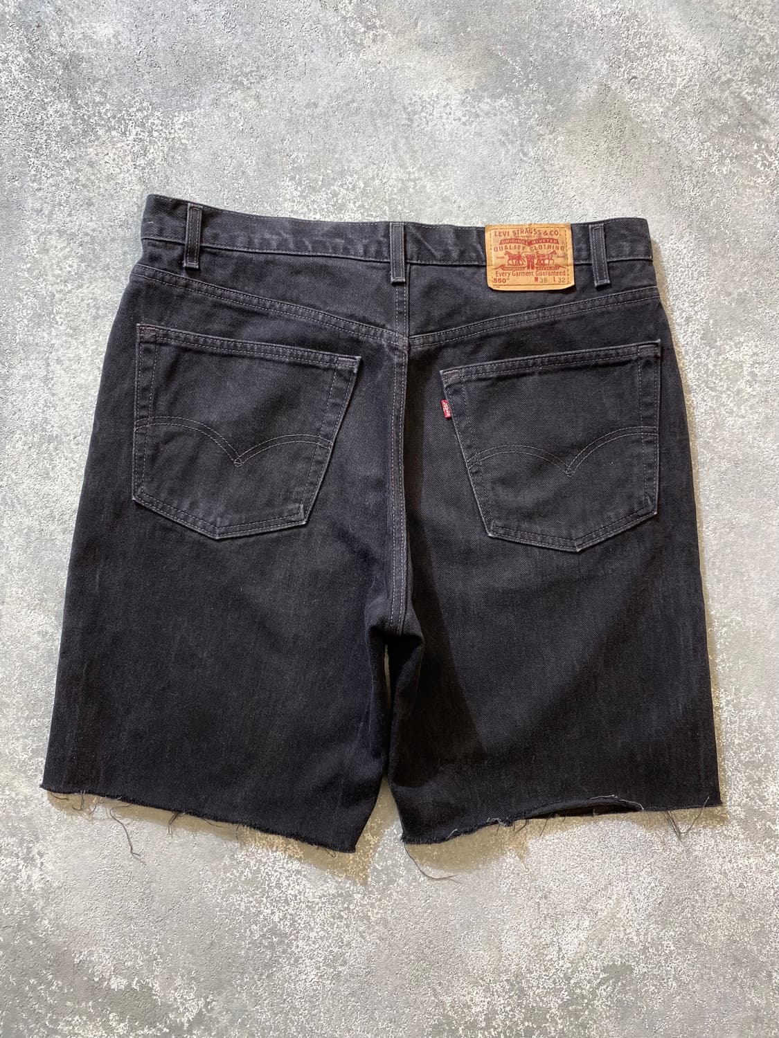 [36-37] 00s Levi's 550 리바이스 블랙 데님 쇼츠 상품이미지1