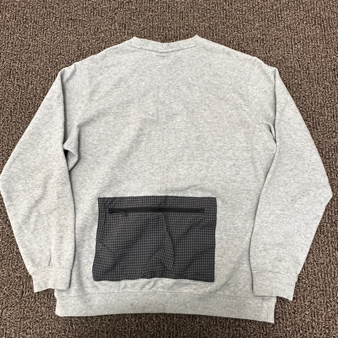 NIKE ACG 나이키 백포켓 맨투맨 그레이 L 상품이미지6