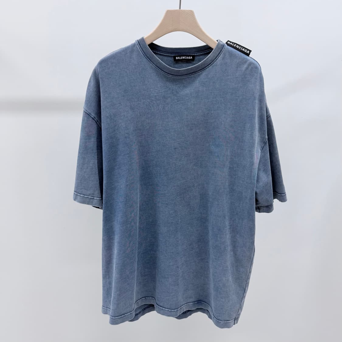[S+급/M] 발렌시아가 워싱 반팔 티셔츠 블루 상품이미지1