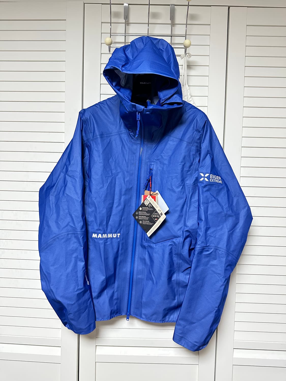 마무트(MAMMUT) 최상위 아이거 라인 쉘파카 상품이미지1