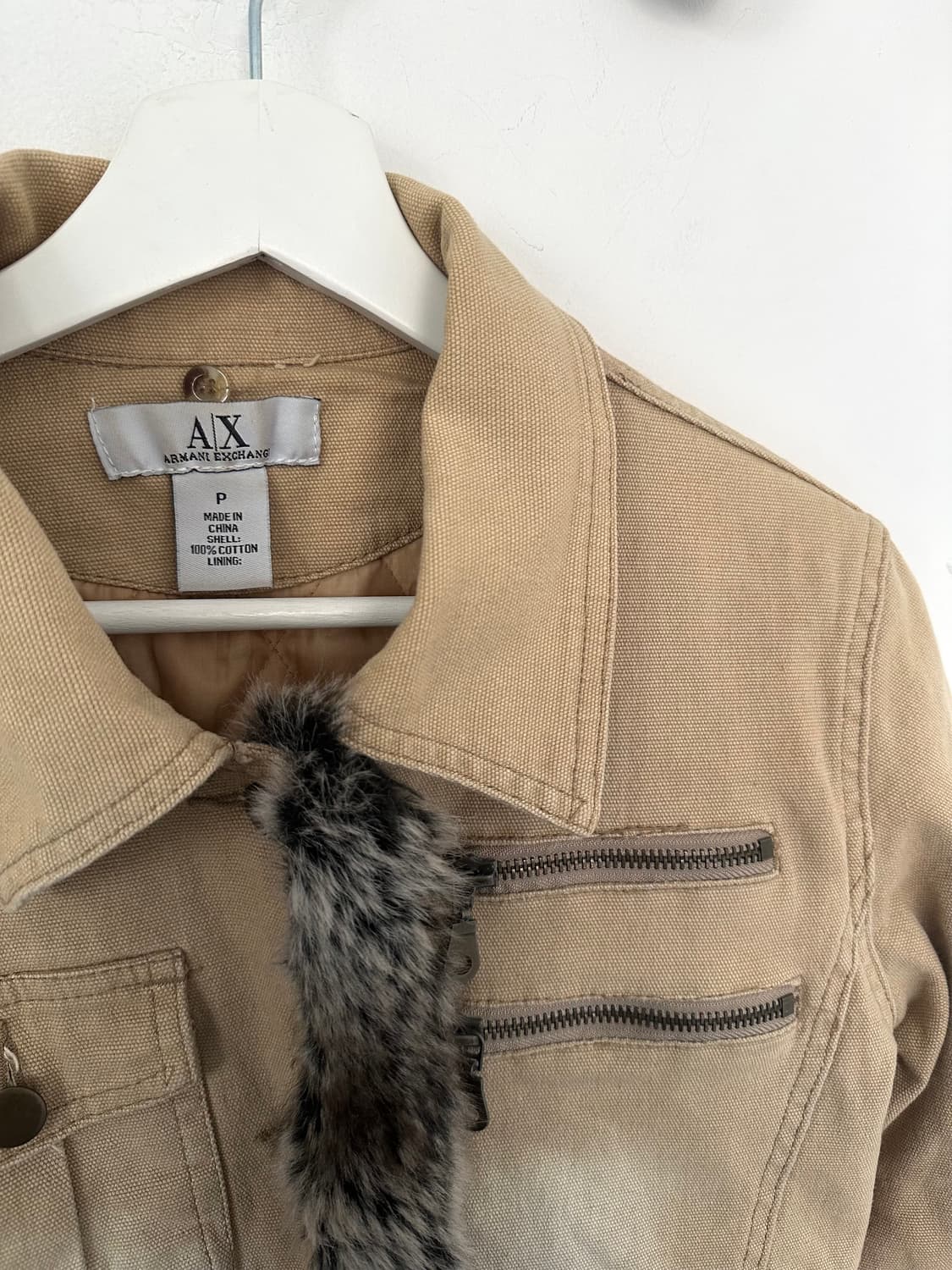 아르마니 베이지 워싱 퍼 트리밍 봄버 상품이미지5