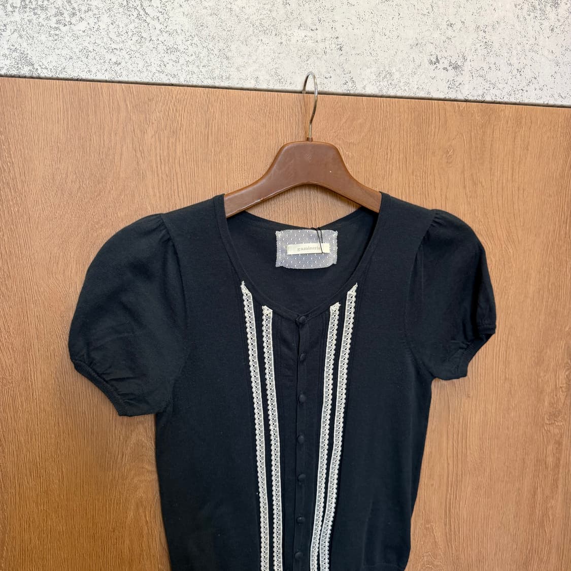 빈티지 라운드넥 반팔 니트 가디건 프릴 라인 디테일 네이비 상품이미지3