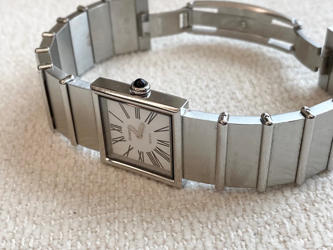 샤넬 마드모아젤 23mm 스몰 사이즈 스틸 쿼츠 상품이미지5