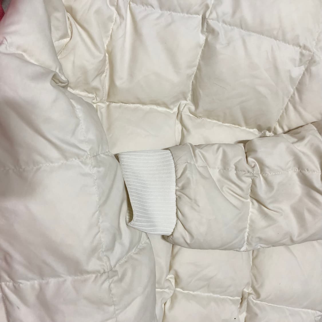 아디다스 숏패딩 M 상품이미지2