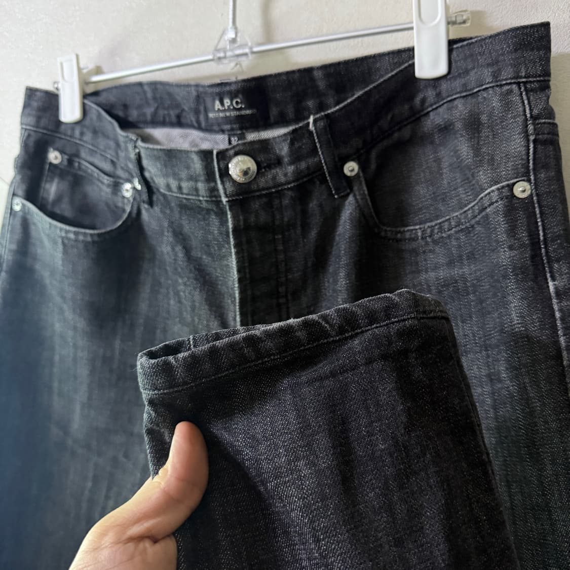A.P.C 남성 블랙 쁘띠 뉴스탠다드 데님 32(남성 31-32정도) 상품이미지4