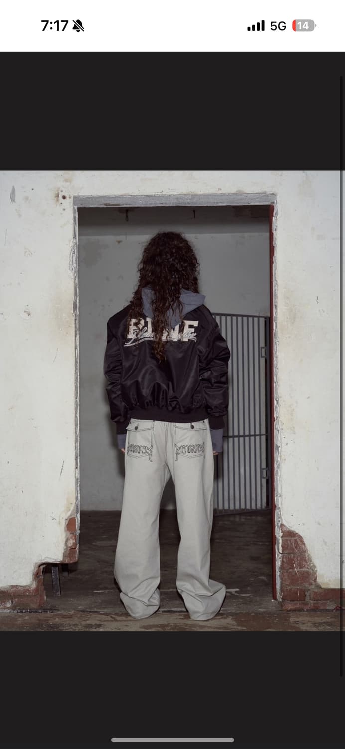 플리즈노팔로우 바시티 자켓 블랙 상품이미지1