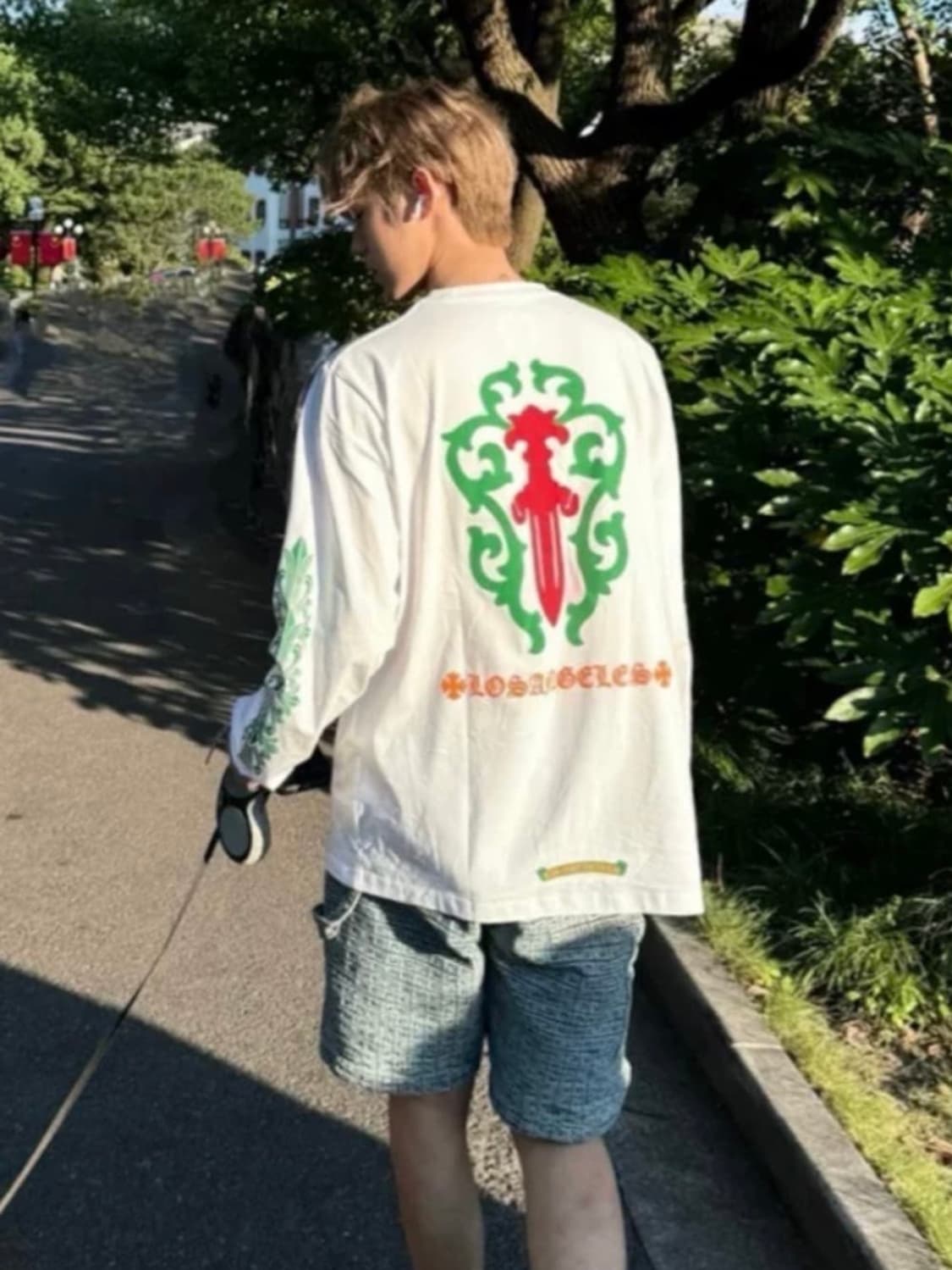 [L] 크롬하츠 대거 로고 로스엔젤레스 롱슬리브 티셔츠 화이트 상품이미지1