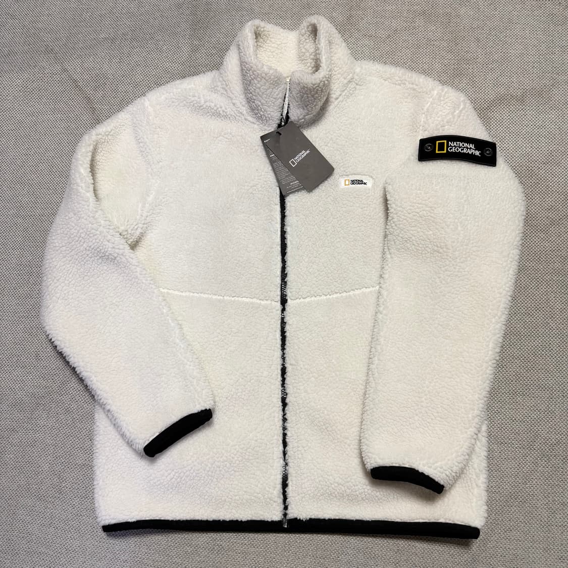 내셔널지오그래픽 뽀글이 플리스 상품이미지1