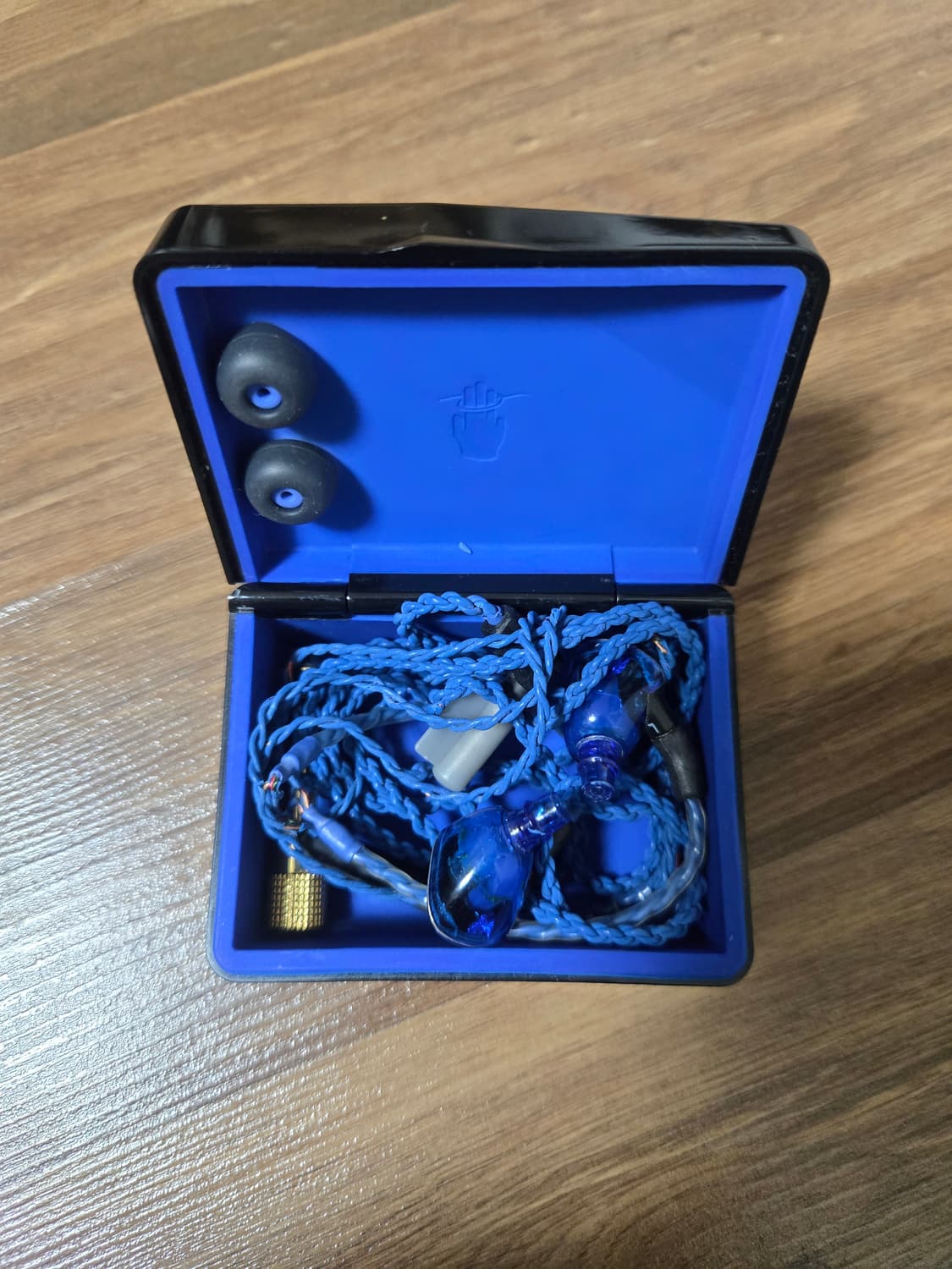 UE900 얼티밋이어 이어폰 오리지널버전 [구패키지 풀팩] 상품이미지6