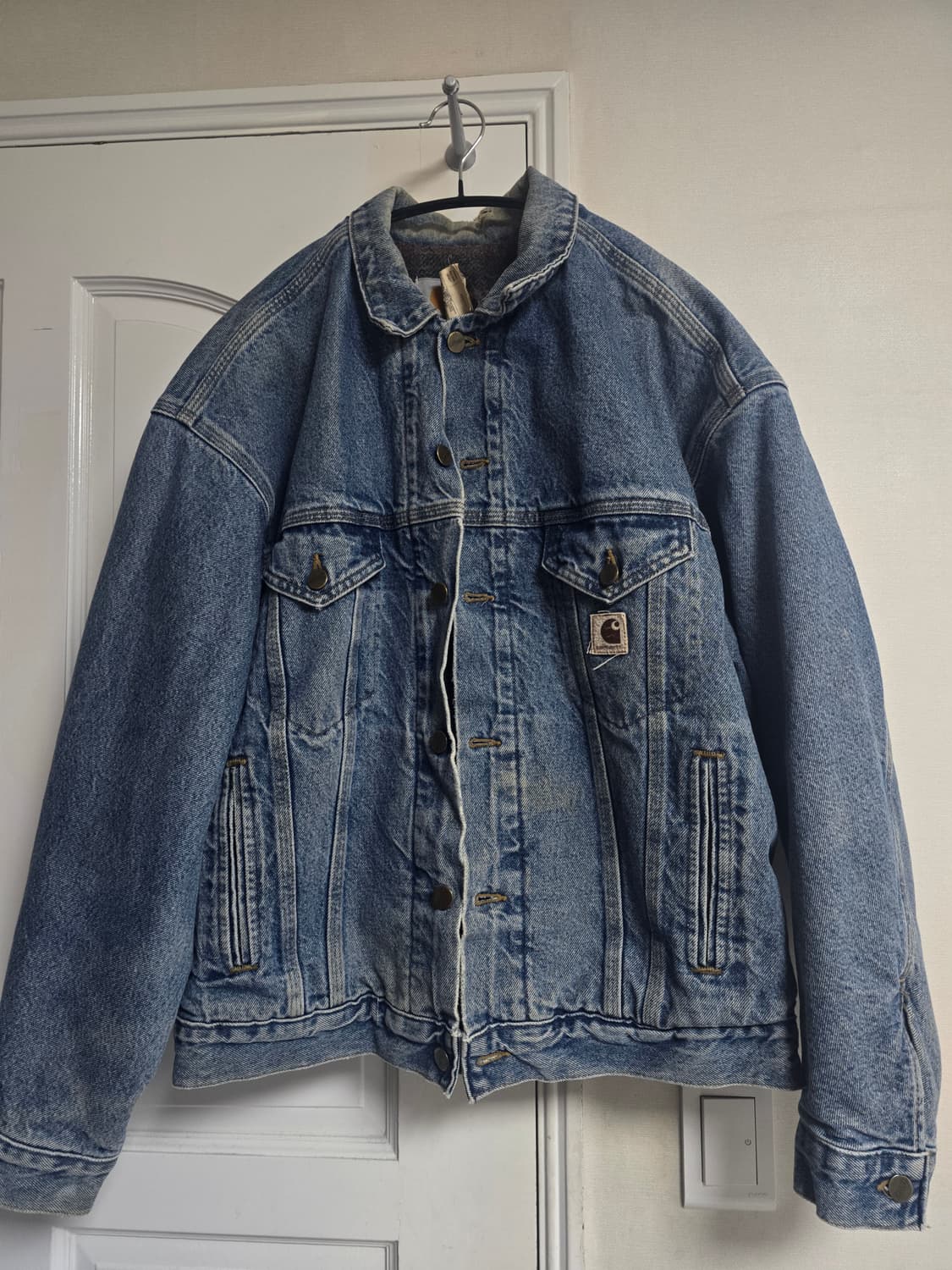 칼하트 j11 데님 블랭킷 트러커 상품이미지1