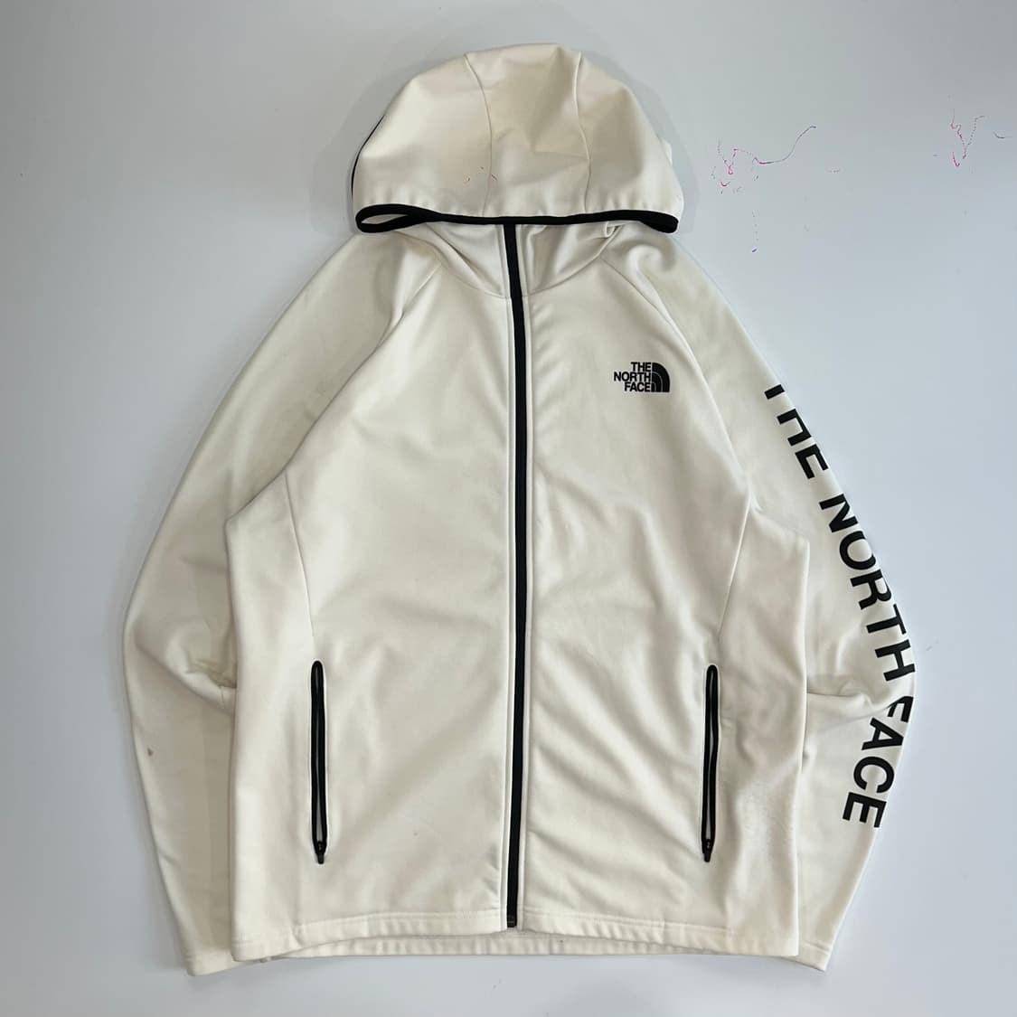 The north face 노스페이스 사이드로고 화이트 후드집업 상품이미지3