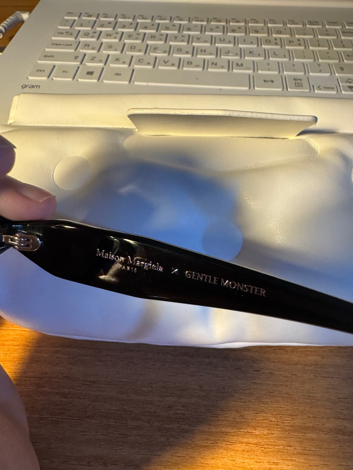 젠틀몬스터 마르지엘라 mm113 안경 상품이미지4