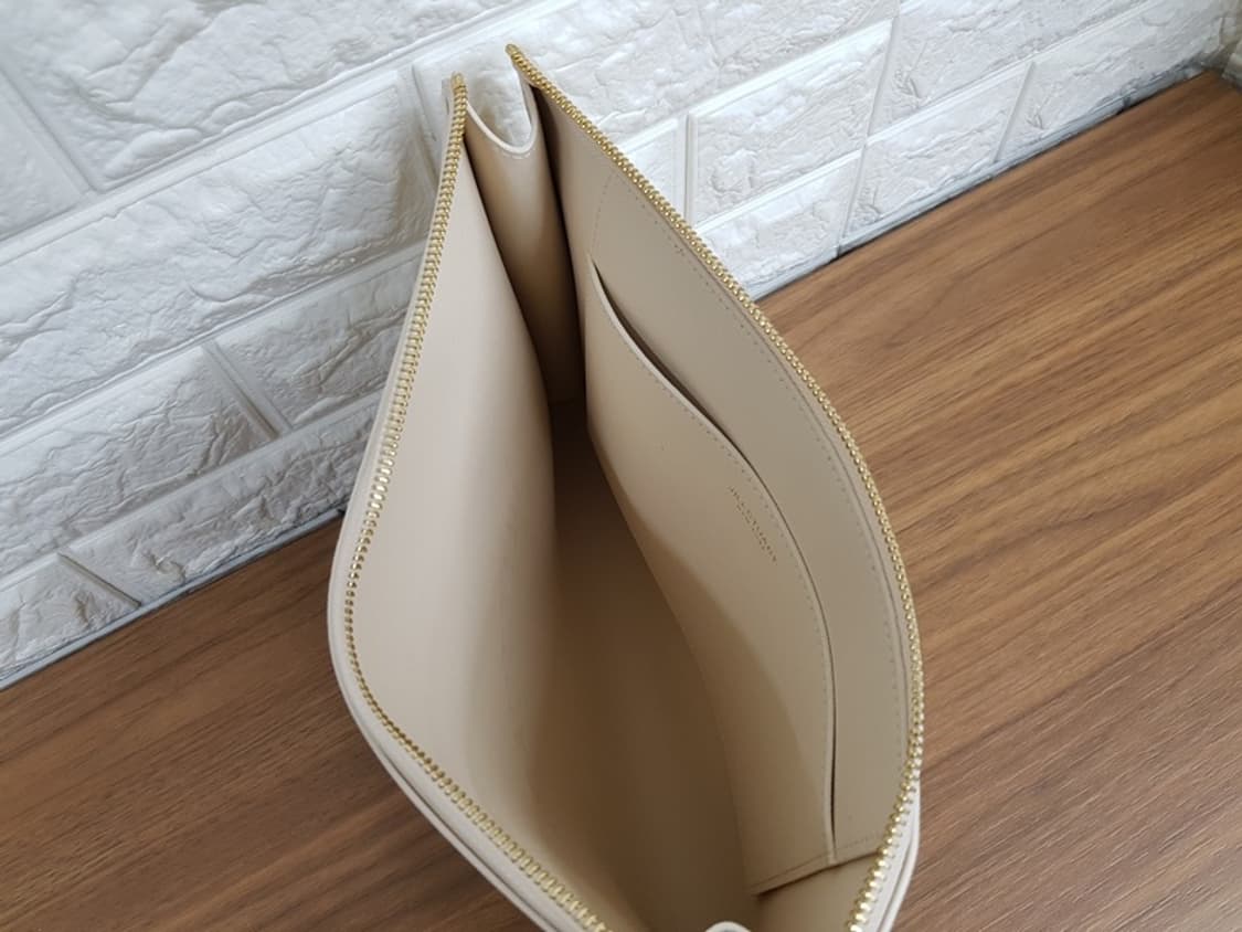 질스튜어트 클러치백 (하트참) 상품이미지6