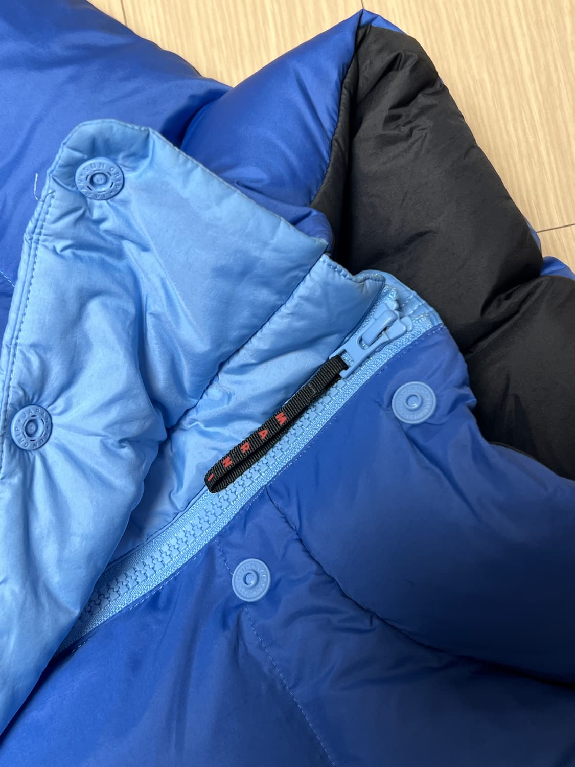 유니클로 마르니 패딩 조끼 S 블루 상품이미지3