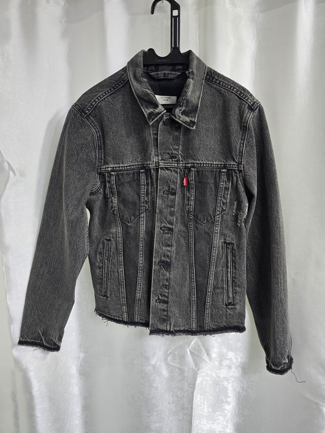 리바이스 블랙 데님 트러커 자켓 (1705) 상품이미지1