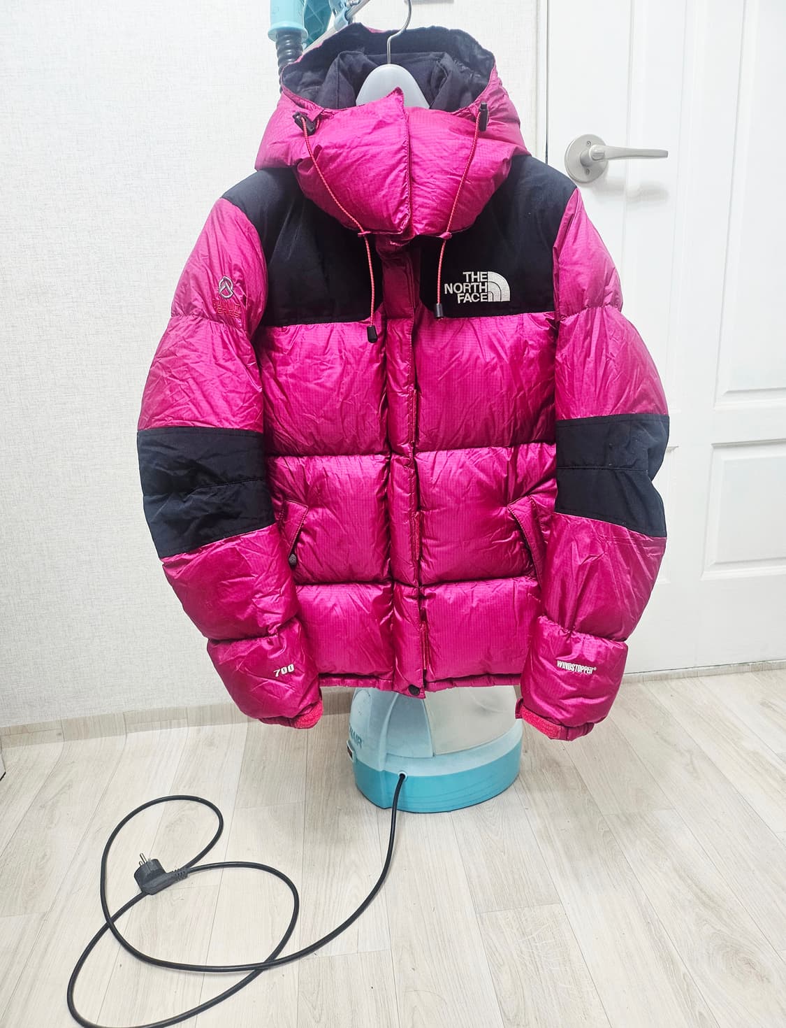 (90) ☆초대장급☆노스페이스 700써밋 윈드스토퍼 [핑크] 구스다운패딩 상품이미지1