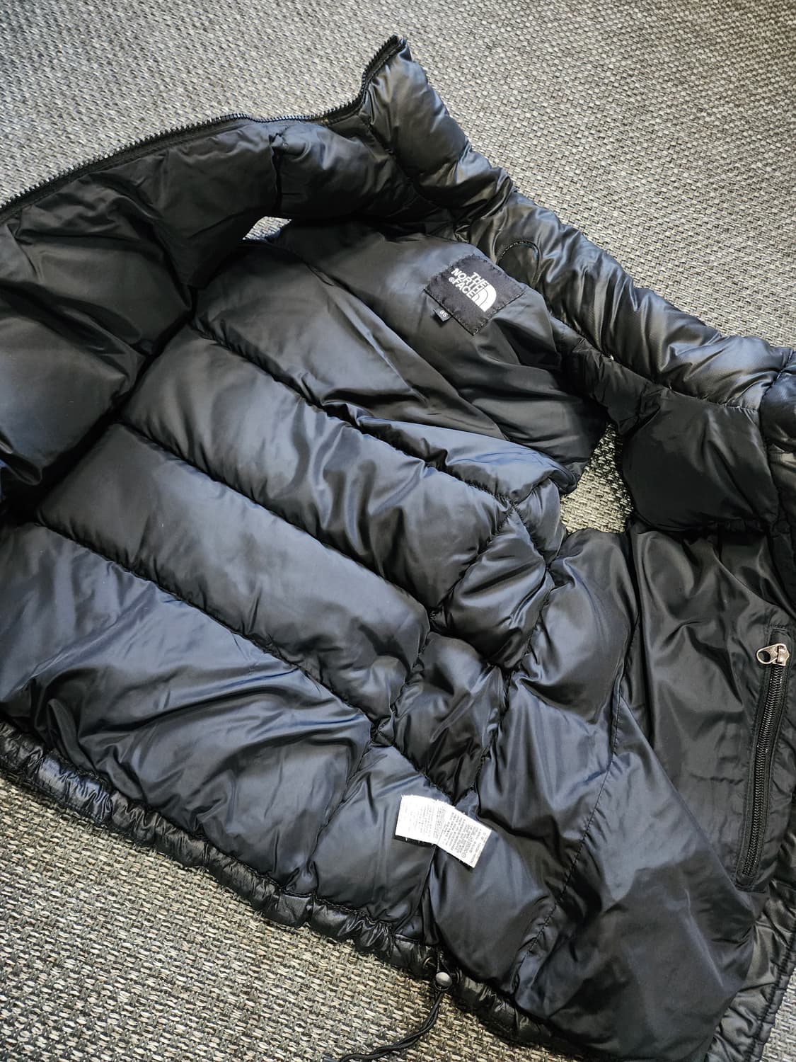 여성 노스페이스700 패딩 조끼  m사이즈  상품이미지5