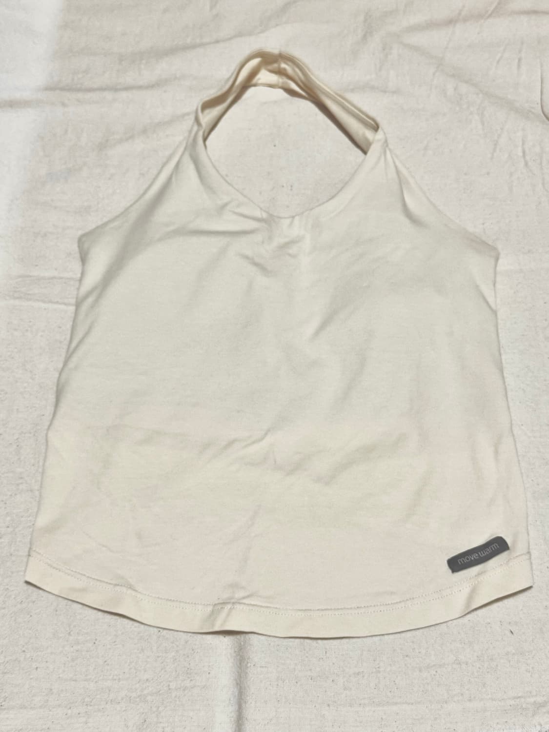 무브웜 홀터넥 탑 블랙/크림 각 3만원, 같이55000원 상품이미지4