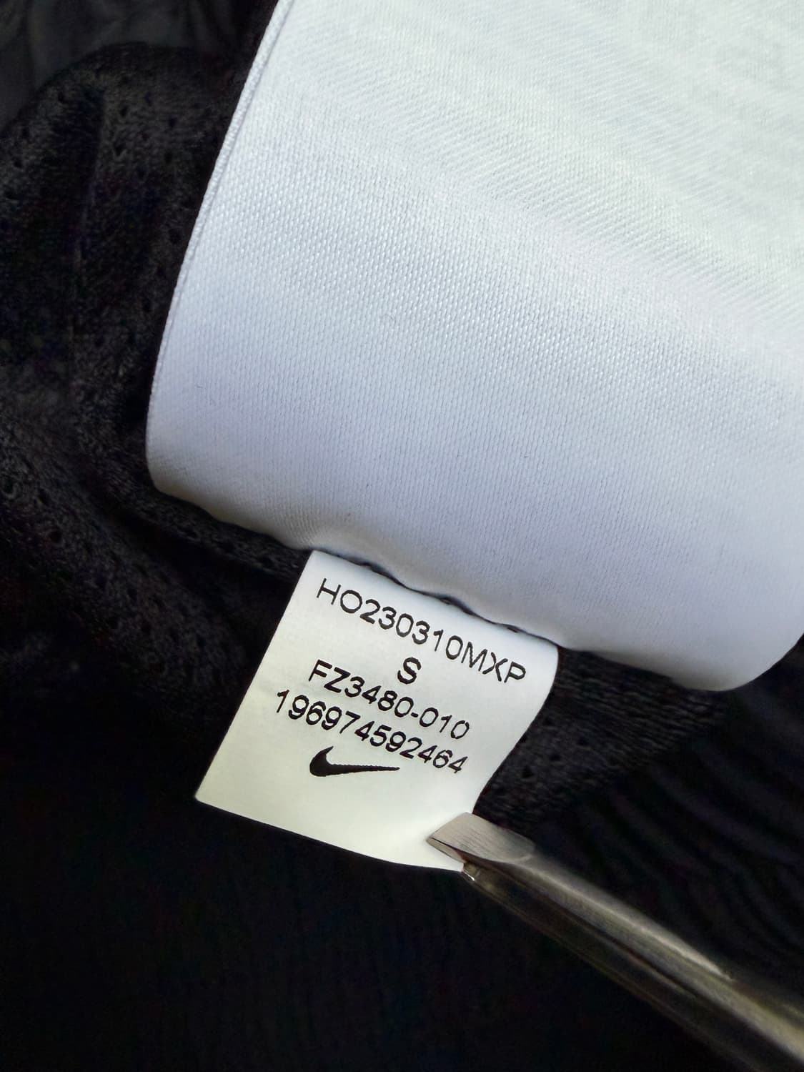 나이키 x 드레이크 녹타 8K 픽스 트랙 팬츠 블랙 (FZ3480-010 상품이미지8