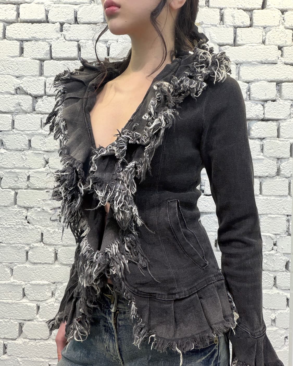 Washed Black Denim Frayed Jacket 상품이미지3