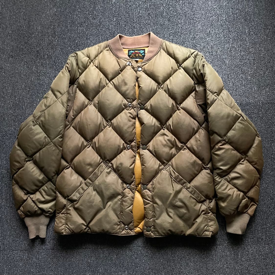 60s 빈티지 에디바우어 다운 자켓 올리브 M (카라코람스카이라이너) 상품이미지1