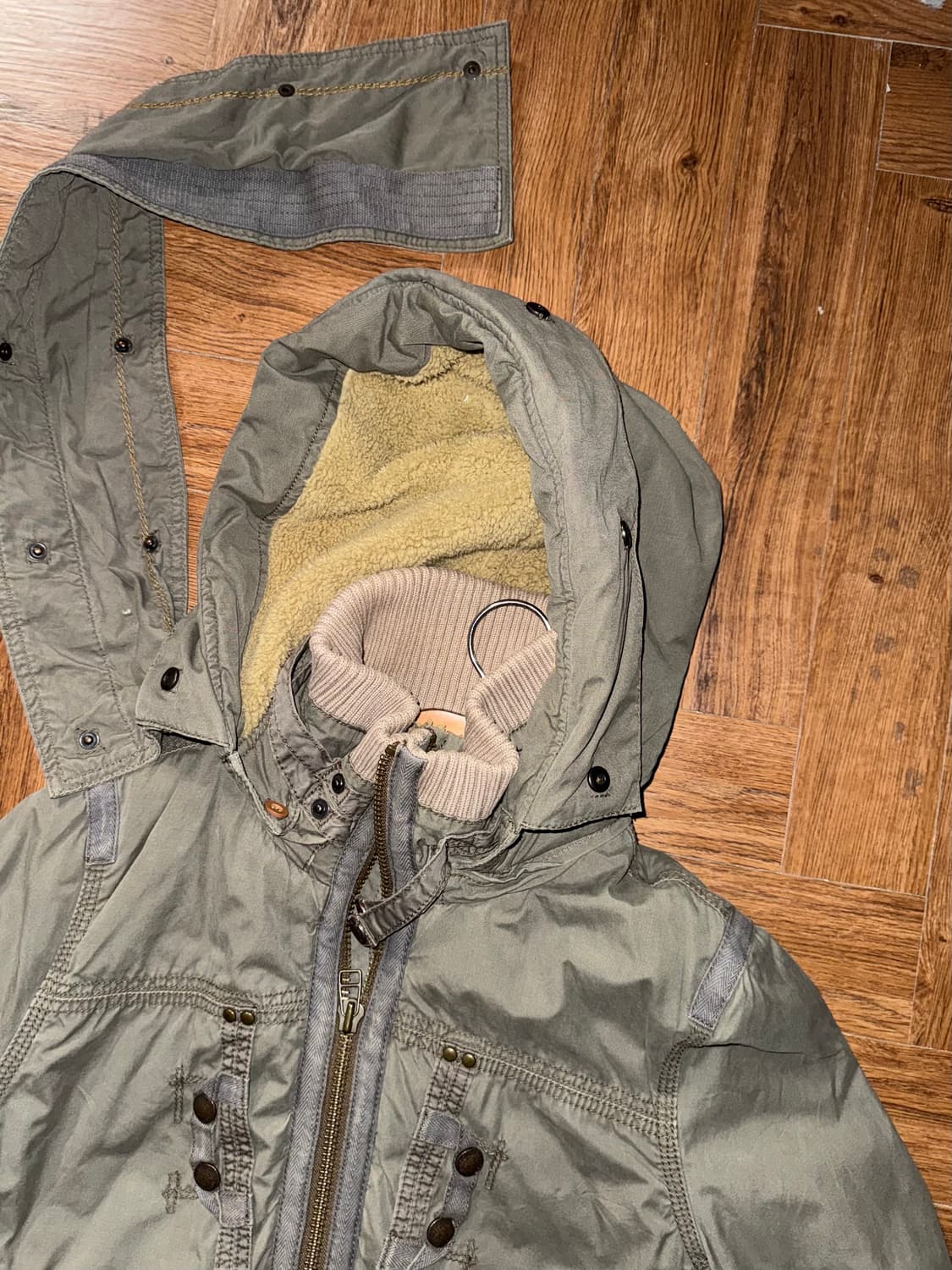 밀리터리 디테일 후드 점퍼 상품이미지4