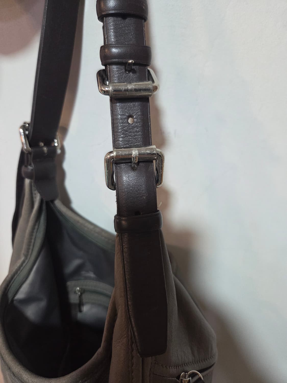 롱샴 가죽 호보백 그레이 상품이미지3